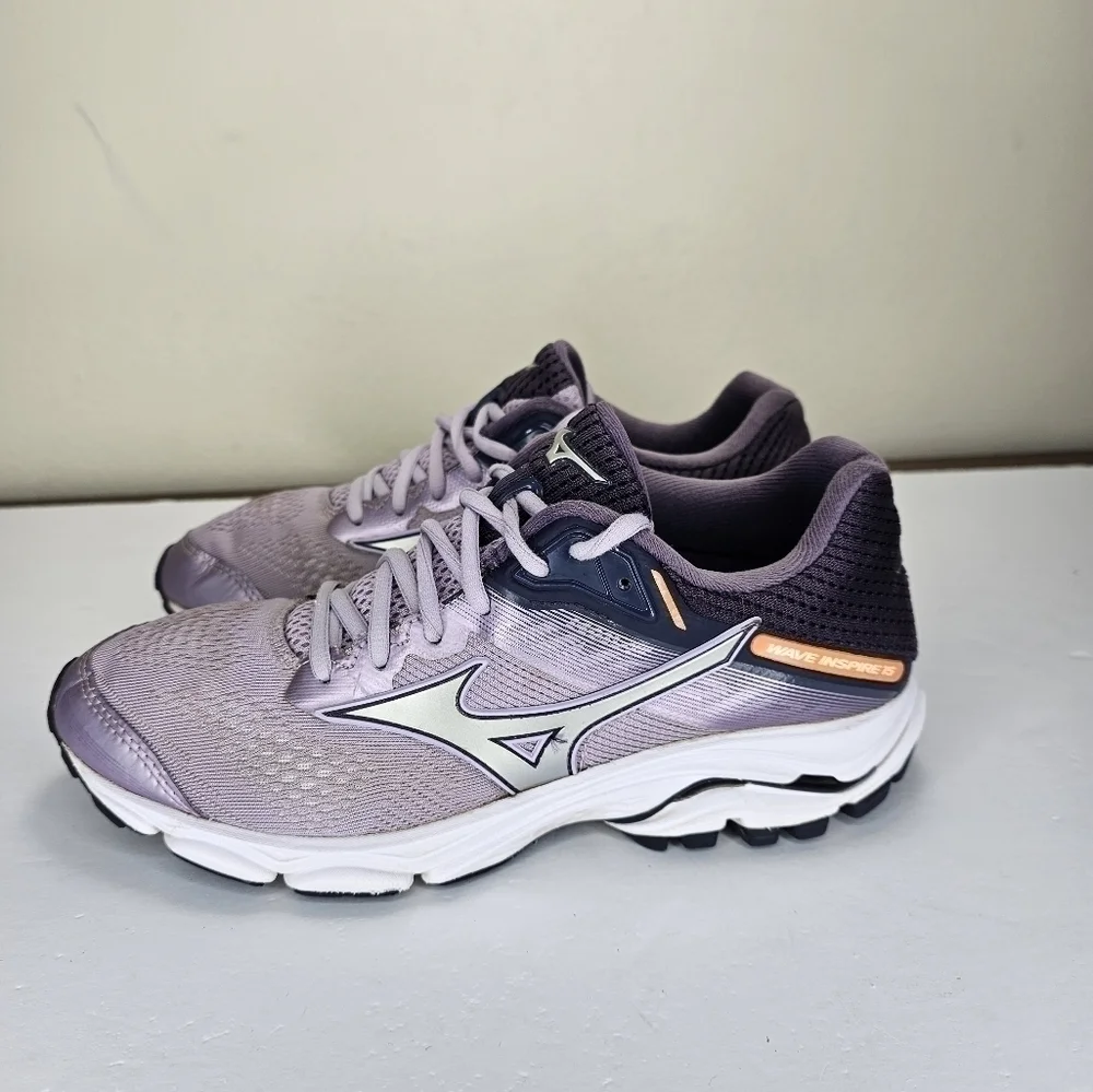 Mizuno Wide Inspire 15 Running Shoes Women's Size 8.5